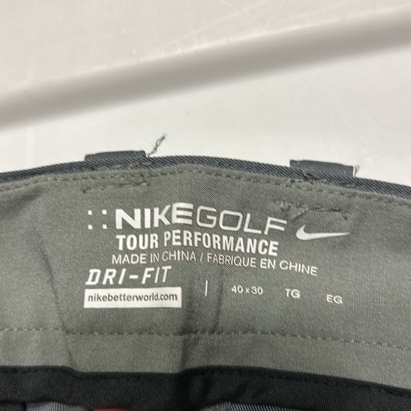 Nike Dri-Fit golf pants - Picture 3 of 3